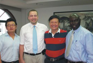 全塑軟管擠出制管機(jī),復(fù)合軟管制管機(jī),鋁塑復(fù)合制管機(jī),旋蓋機(jī),注肩機(jī),高速軟管注肩機(jī),全自動(dòng)注肩機(jī),鋁管灌裝封尾機(jī),鋁管灌裝封尾機(jī)廠家,灌裝封尾機(jī),化妝品灌裝封尾機(jī),灌裝封尾機(jī)廠家,全自動(dòng)灌裝封尾機(jī),軟管灌裝封尾機(jī),牙膏灌裝封尾機(jī),真空均質(zhì)乳化機(jī),真空制膏機(jī)