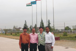 全塑軟管擠出制管機(jī),復(fù)合軟管制管機(jī),鋁塑復(fù)合制管機(jī),旋蓋機(jī),注肩機(jī),高速軟管注肩機(jī),全自動(dòng)注肩機(jī),鋁管灌裝封尾機(jī),鋁管灌裝封尾機(jī)廠家,灌裝封尾機(jī),化妝品灌裝封尾機(jī),灌裝封尾機(jī)廠家,全自動(dòng)灌裝封尾機(jī),軟管灌裝封尾機(jī),牙膏灌裝封尾機(jī),真空均質(zhì)乳化機(jī),真空制膏機(jī)